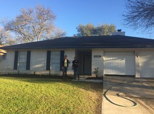 6306 Green Circle Dr, San Antonio, TX 78233