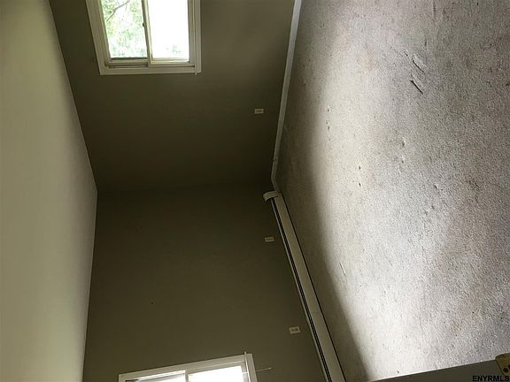 5th image of 6-8 Linden Ave