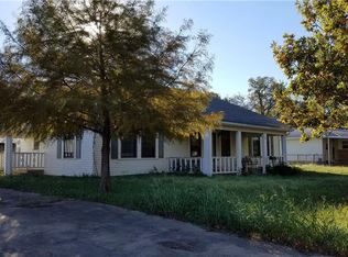 1508 N 14th St, Honey Grove, TX 75446