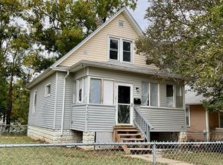 4476 Evans St, Omaha, NE 68111