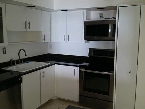 5th image of 1865 Brickell Ave APT A1112
