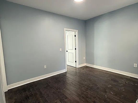 4th image of 190 Park St #2E