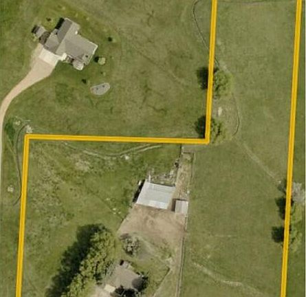 5th image of 15 Pine Ln