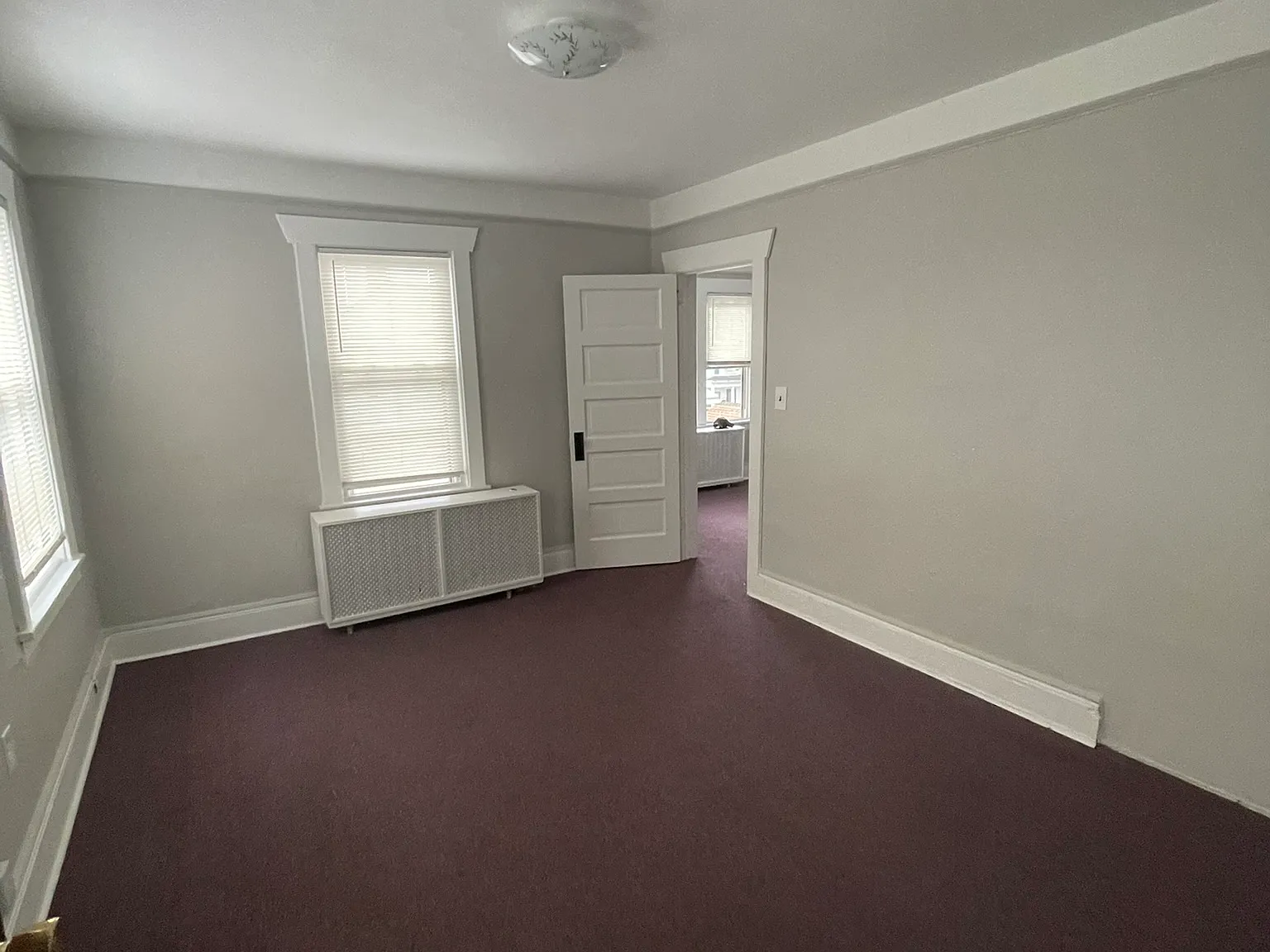 2 bed, 800 sqft, $2,350 — Photo 1