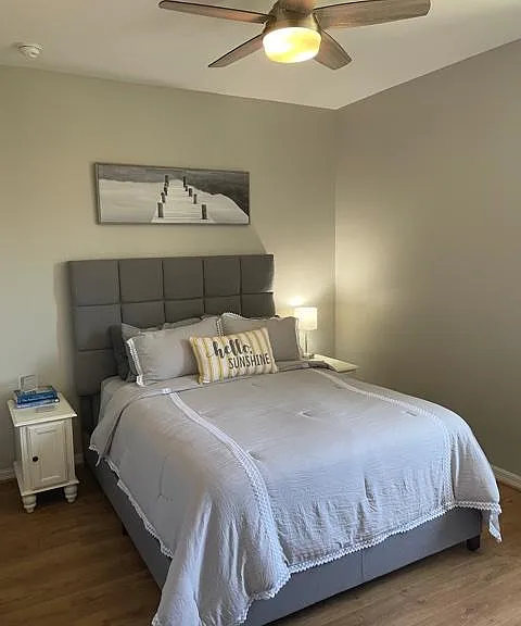 2721 SW 18th Ave — Photo 4