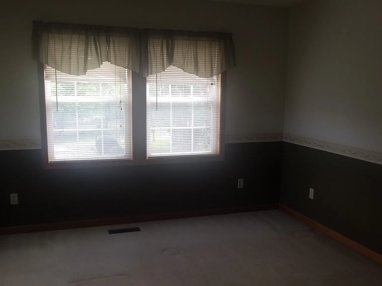 2 bed, 1200 sqft, $1,650 — Photo 3