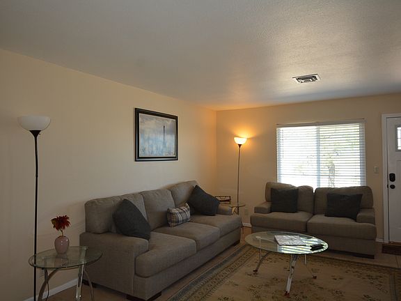 3rd image of 151195 Rio Vista Dr #B