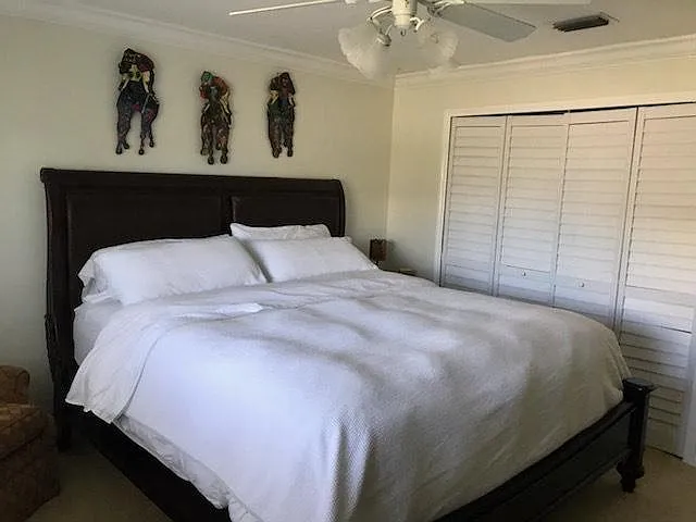 Bedroom 1 ( with 8ft closet)