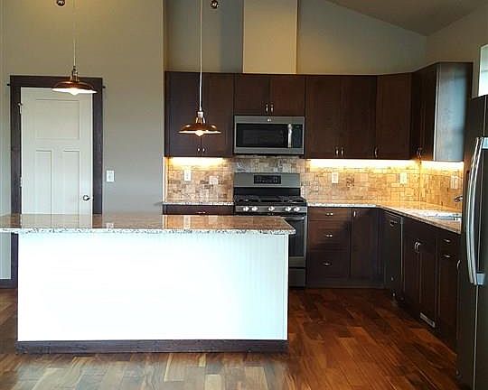 5th image of 4102 Sunstone Dr