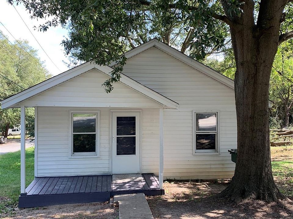 1st image of 612 Scruggs St