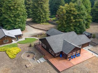 32775 Nameless Ln, Fort Bragg, CA 95437