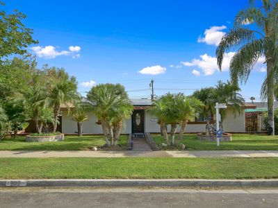 909 Alta Loma Dr, Corona, CA, 92882