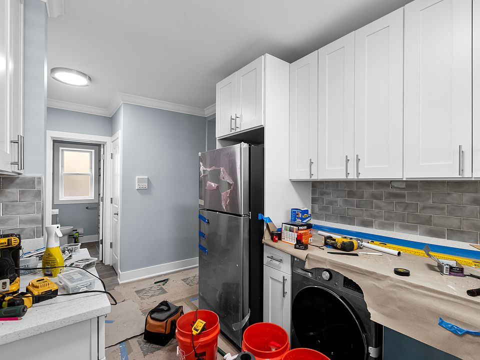 1st image of 2454 N Southport Ave #1F