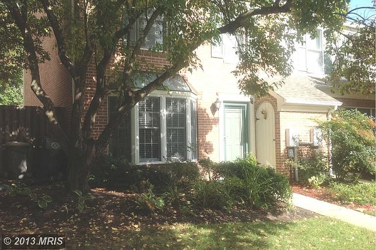 1st image of 108 Huckleberry Dr