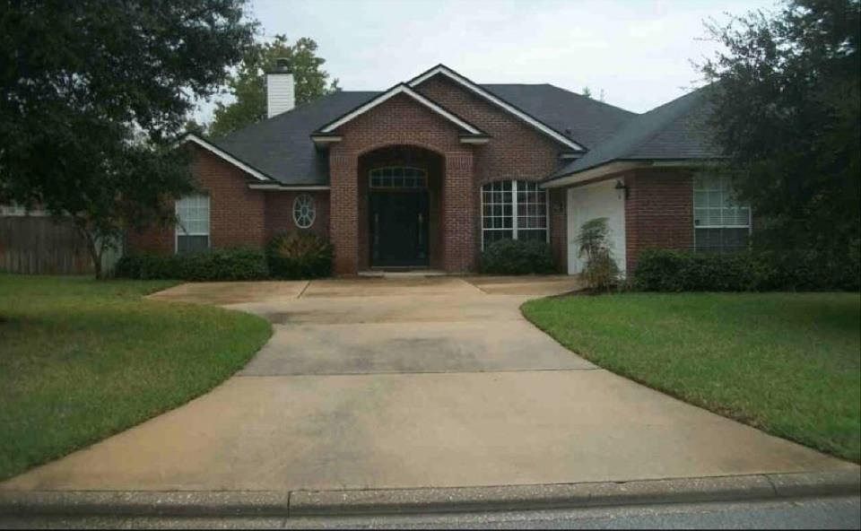 1st image of 12432 Briarmead Ln