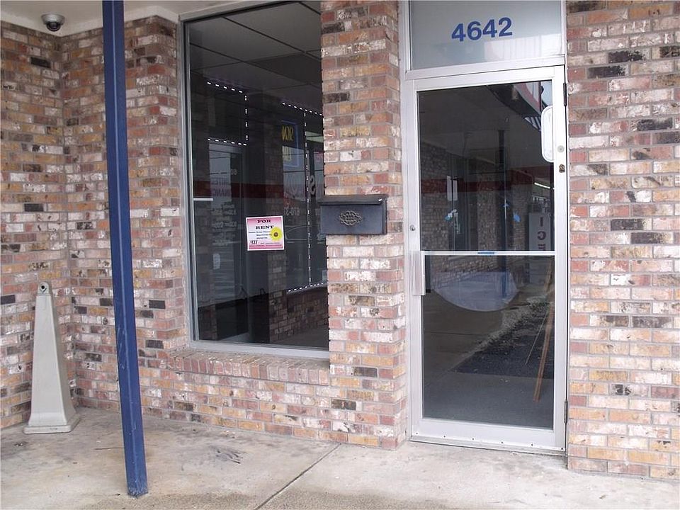 1st image of 4642 SE 29th St