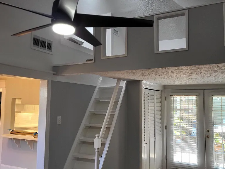 Lots of Options for Loft Space