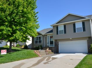 17849 Josephine St, Omaha, NE 68136