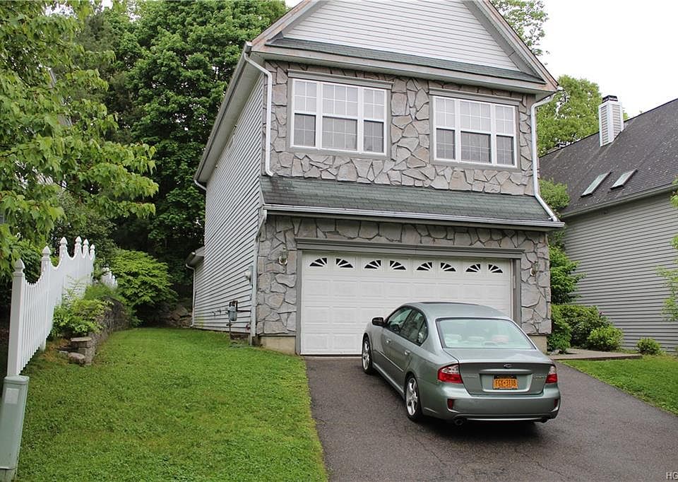 31 Mackellar Ct, Peekskill, NY 10566 Zillow