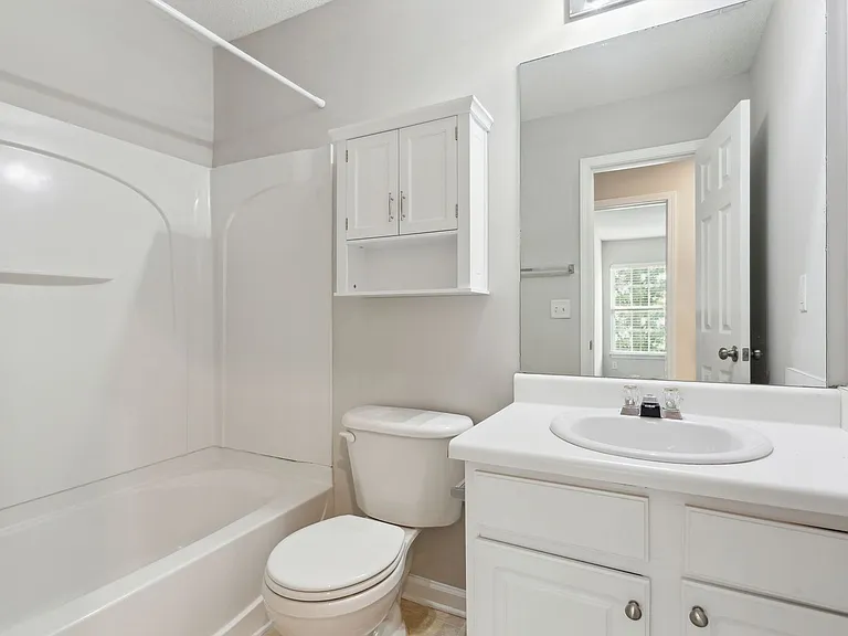 372 Azalea Cir — Photo 24