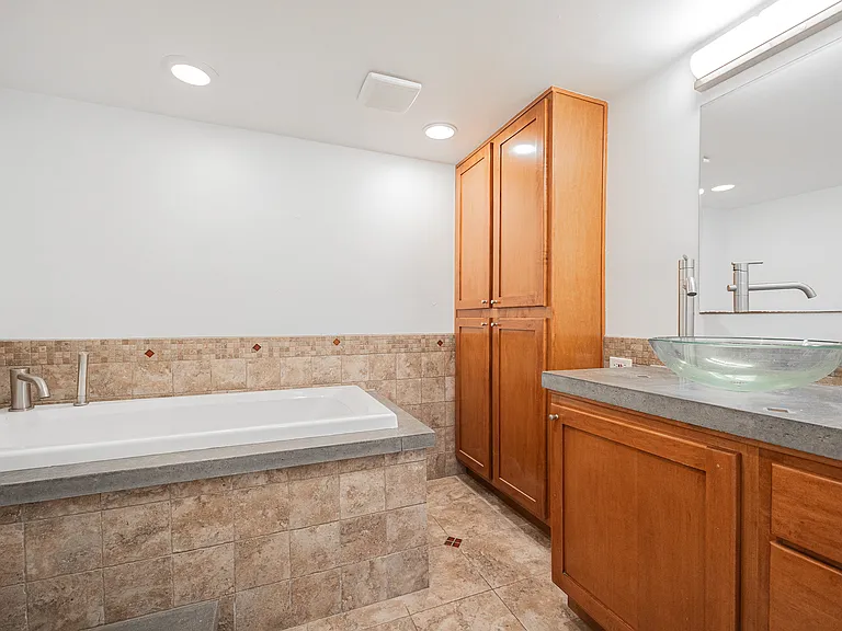 6502 N Central Ave #C103 — Photo 18