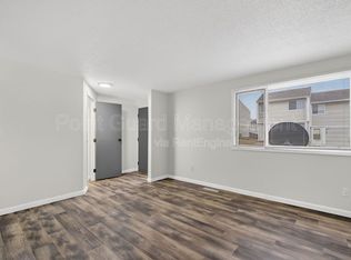 1830 S Cleveland Ave, Sioux Falls, SD 57103