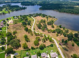 22 Carolyn St, Mount Pleasant, TX 75455