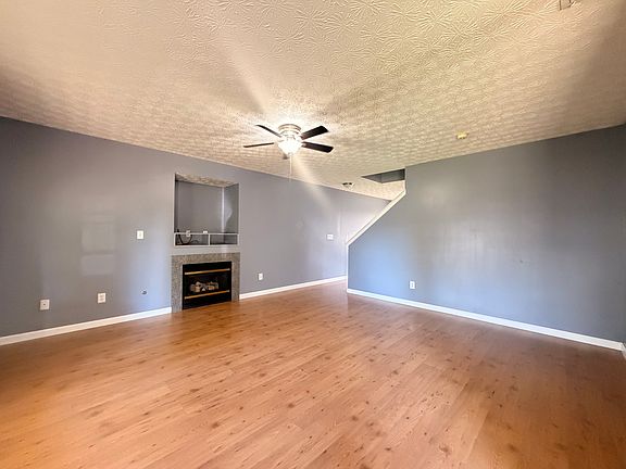 4th image of 6107 Federalist Dr