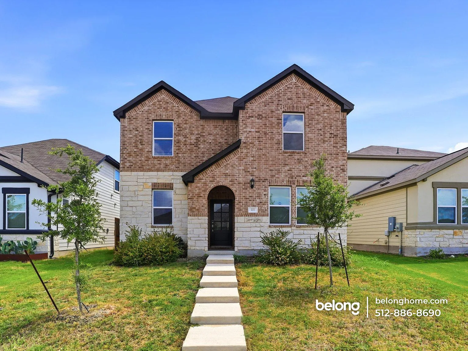 4 bed, 3.0 bath, 2000 sqft, $1,950 — Photo 2