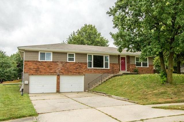 1st image of 1444 Park Ln