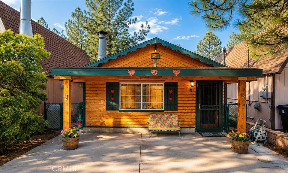 1st image of 601 San Bernardino Ave