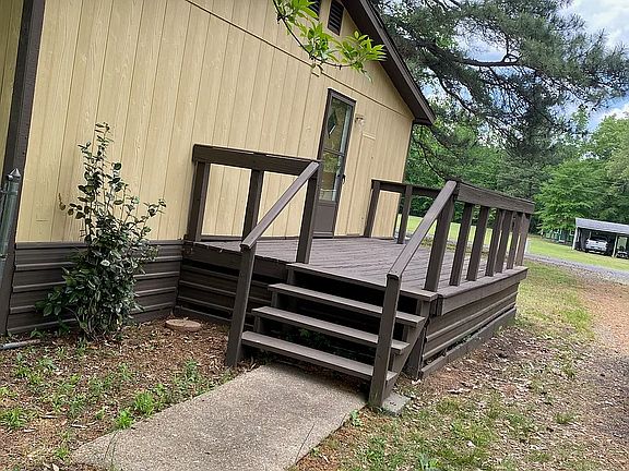 5th image of 3541 Carrington Rd