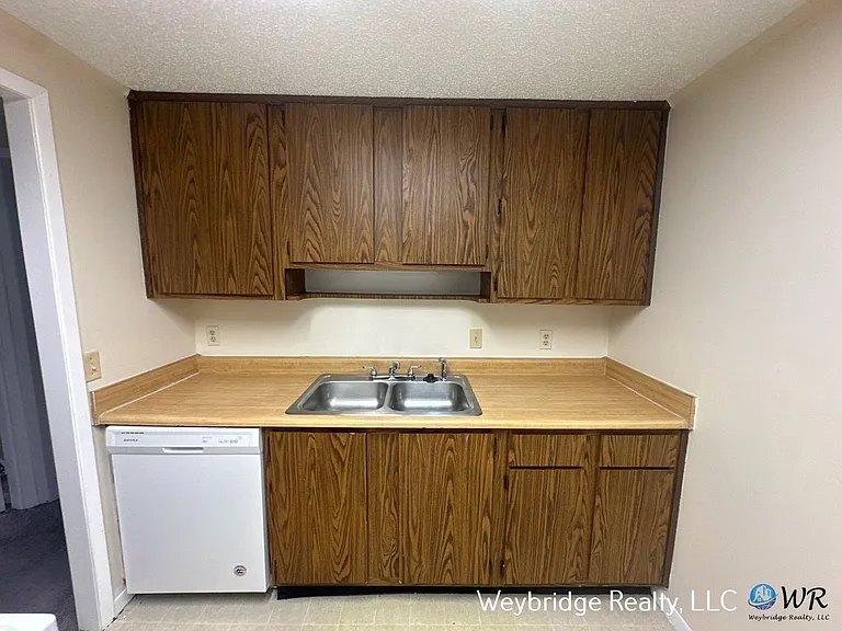 5091 Castlewood Way — Photo 9