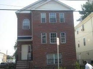 292 W Runyon St, Newark, NJ 07108