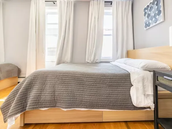 107 Utica Avenue image 22 of 34