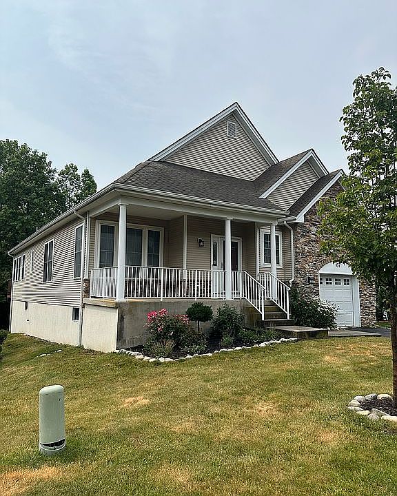 2nd image of 67 Mockingbird Dr
