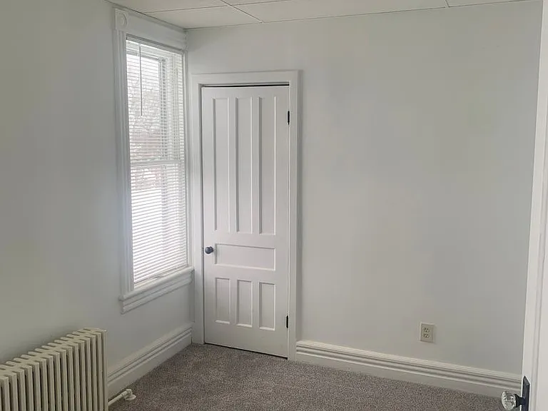 228 Locust Ave — Photo 20
