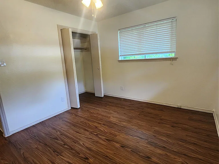 2900 Lovell Dr #B — Photo 9