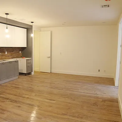 Rented by Nooklyn NYC LLC | media 56