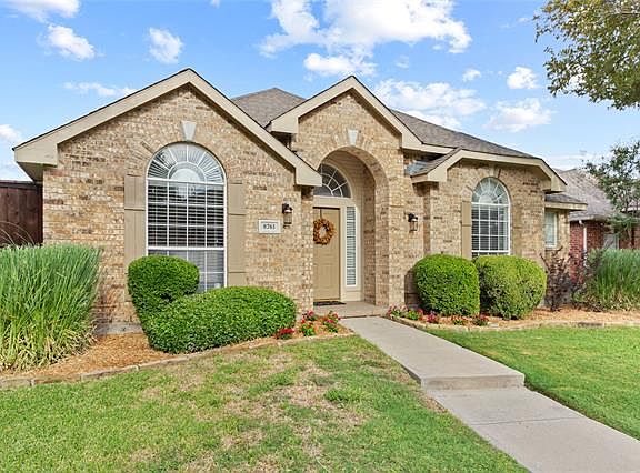 2nd image of 8761 Turnberry Dr