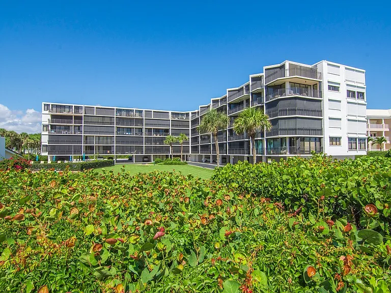 1480 Ocean Dr #5E — Photo 30