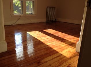 39 Pleasant St, Bridgewater, MA 02324