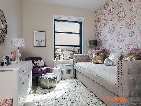 5th image of 13-33 Jackson Ave #8G