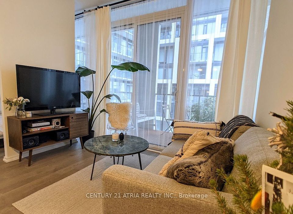 1st image of 8 Hillsdale Ave E #1135