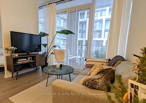 8 Hillsdale Ave E #1135 Photo 1