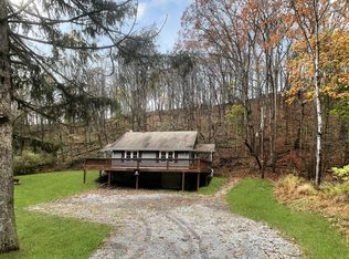 807 Freedom Rd, Williamsport, PA 17701