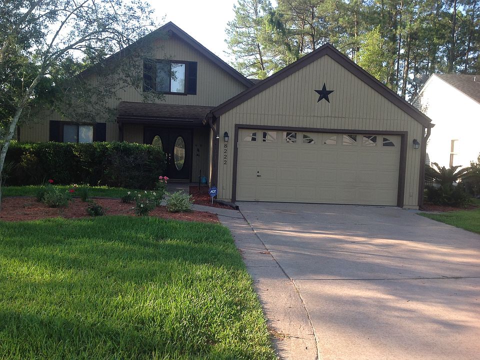 1st image of 8222 Chimney Oak Dr