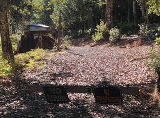 100 Rancho Natl Forest Rd, Gasquet, CA 95543