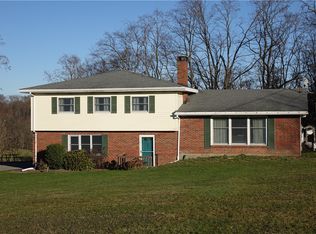 3118 Oneida Valley Rd, Hilliards, PA 16040