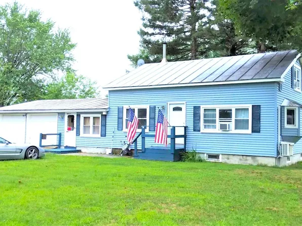 26 Hazel Street, Madison, ME 04950